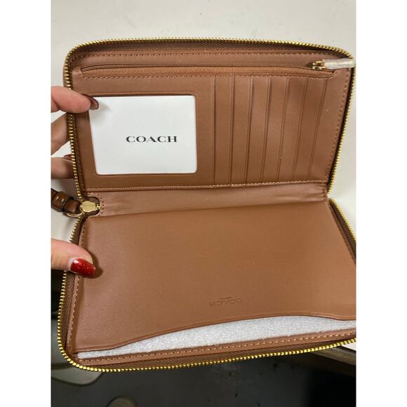 Coach Dempsey Large Phone Wallet NWT - Picture 3 of 10